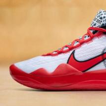 前沿科技资讯：Nike以YouTube主题的Kevin Durant运动鞋开启NBA赛季