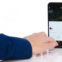 在谷歌Pixel手机上向谷歌助手提出10件好奇的事
